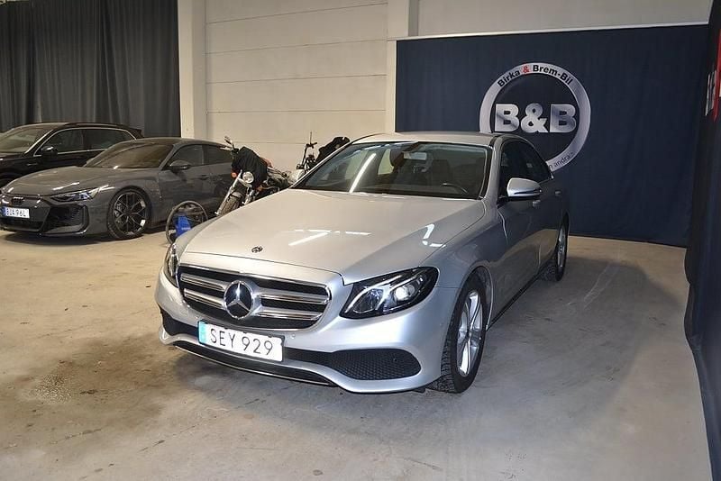 Begagnad Mercedes E220 Avantgarde 194 HK (142 kW) 2018 Silver Sedan