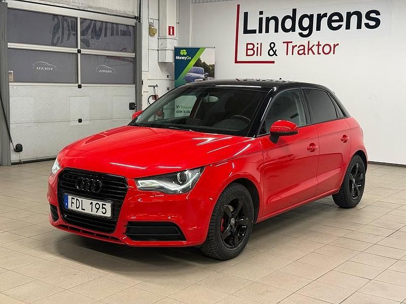 Begagnad Audi A1 Sportback 86 HK (63 kW) 2012 Röd Halvkombi
