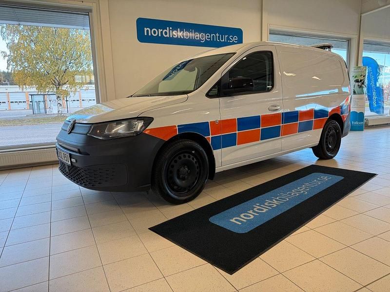 Vit (candy vit) Begagnad 2022 VW Caddy Maxi Minibuss | 269 900 kr (Dyr) - Bild 1/4