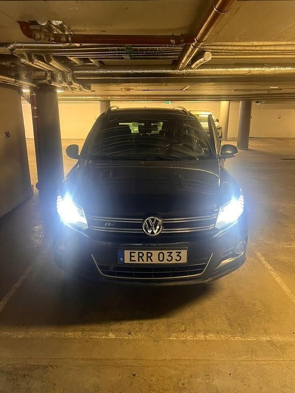 Begagnad 2015 VW Tiguan SUV | 157 000 kr (Marknadspris) - Bild 1/4