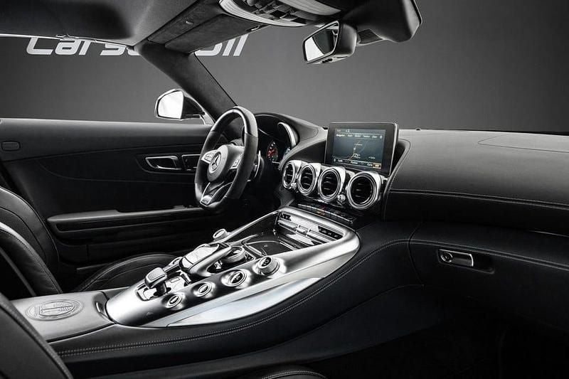 Begagnad Mercedes AMG GT C AMG 558 HK (410 kW) 2018 Svart Sportkupé