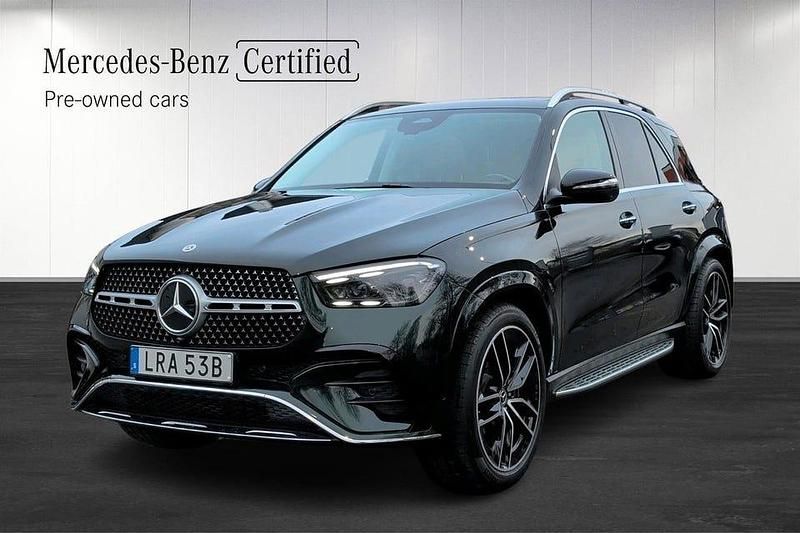 Grön Begagnad 2024 Mercedes GLE450 AMG AMG SUV | 1 049 000 kr (Marknadspris) - Bild 1/4