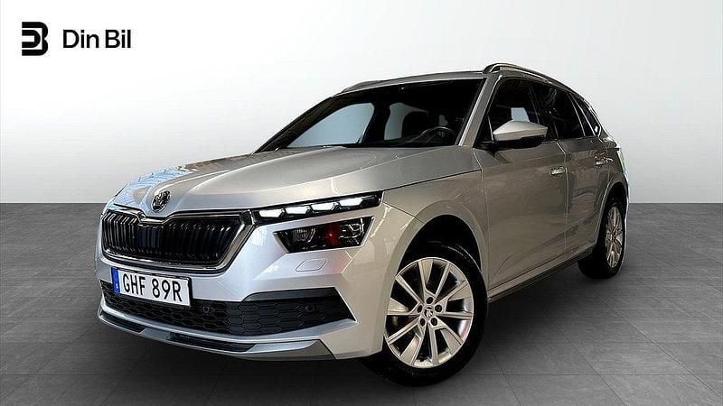 Silver Begagnad 2022 Skoda Kamiq Style SUV | 259 900 kr (Marknadspris) - Bild 1/4