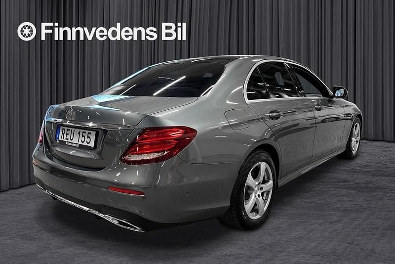 Begagnad Mercedes E220 194 HK (142 kW) 2017 Grå Sedan