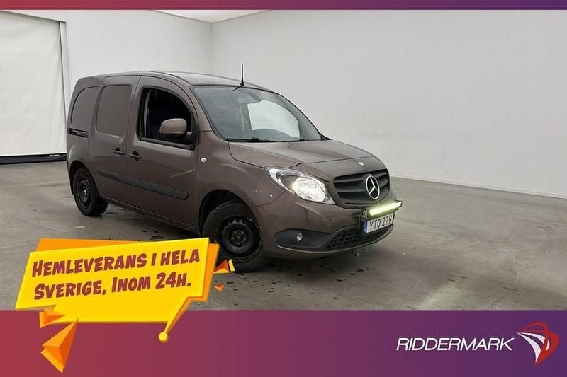 Brun Begagnad 2018 Mercedes Citan 109 Van | 94 800 kr (Marknadspris) - Bild 1/3