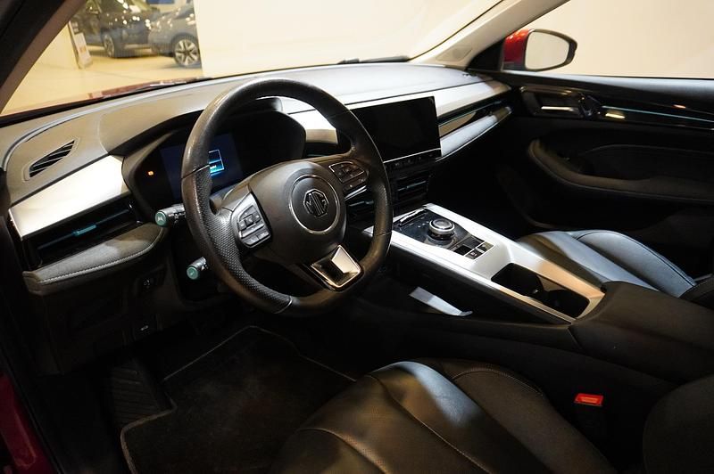 Begagnad MG MG5 EV Long Range 114 kW (156 HK) 2022 Röd Kombi