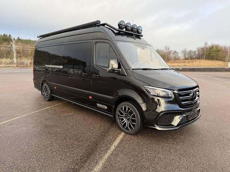 Begagnad Mercedes Sprinter AMG 170 HK (125 kW) 2024 Svart (svartmetallic) Van