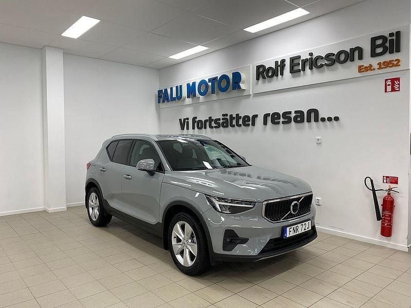 Begagnad 2024 Volvo XC40 SUV | 359 500 kr (Marknadspris) - Bild 1/4