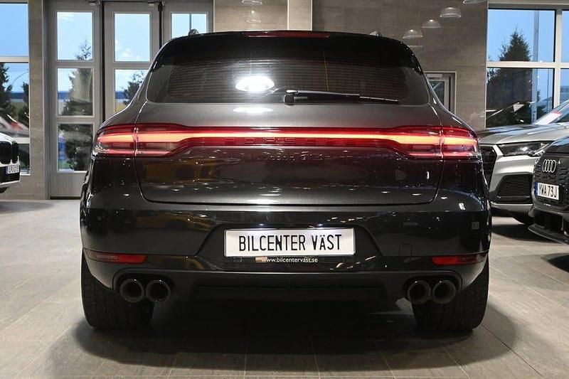 Begagnad Porsche Macan GTS 381 HK (280 kW) 2021 Vulcangrå metallic SUV