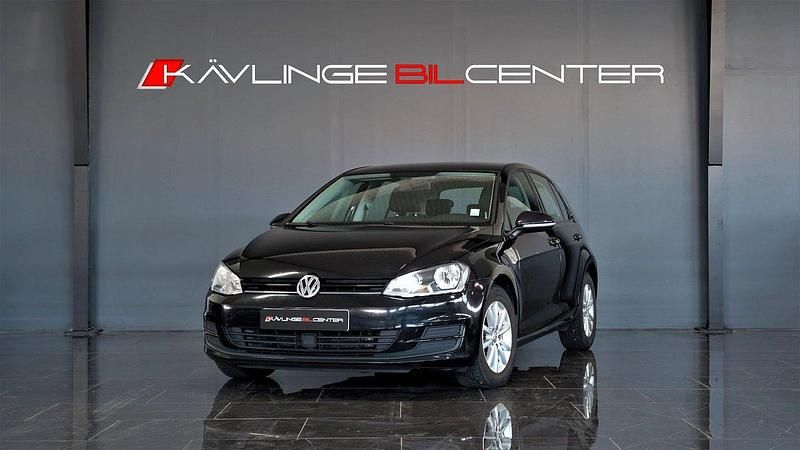 Svart Begagnad 2015 VW Golf VII Halvkombi | 79 000 kr (Marknadspris) - Bild 1/4