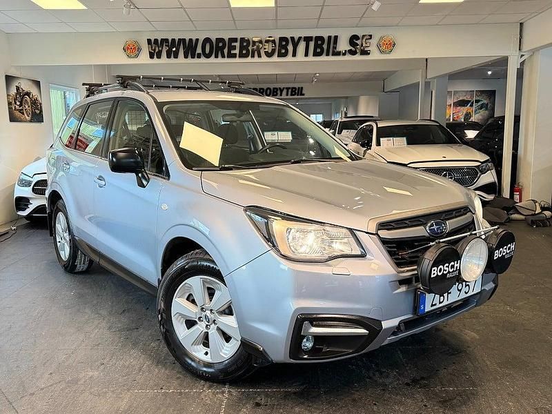 Begagnad Subaru Forester 147 HK (108 kW) 2017 Silver SUV