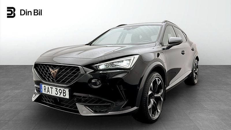 Svart (midnight black metallic) Begagnad 2023 Cupra Formentor SUV | 314 900 kr (Marknadspris) - Bild 1/4