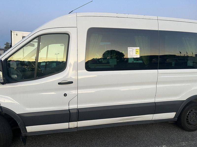 Vit Begagnad 2017 Ford Transit Kombi | 70 000 kr - Bild 1/3