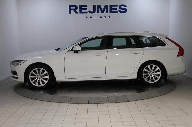 Begagnad Volvo V90 Momentum 192 HK (141 kW) 2018 Vit Kombi