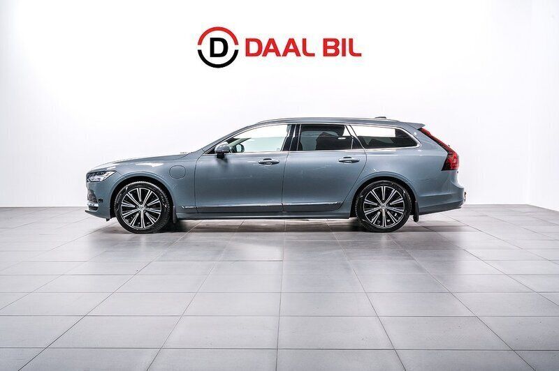 Grå Begagnad 2022 Volvo V90 Inscription Kombi | 348 700 kr (Bra pris) - Bild 1/4
