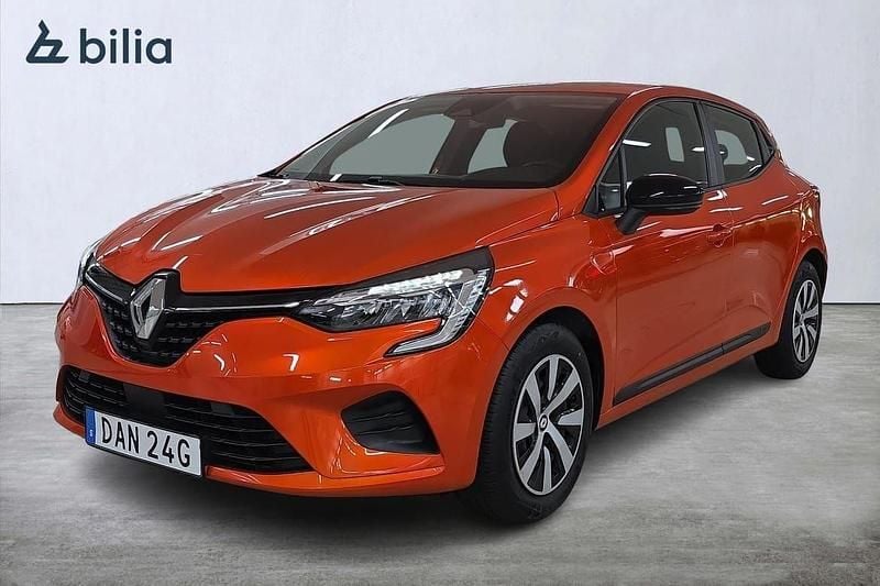 Orange Begagnad 2023 Renault Clio V Equilibre Halvkombi | 155 000 kr (Marknadspris) - Bild 1/3
