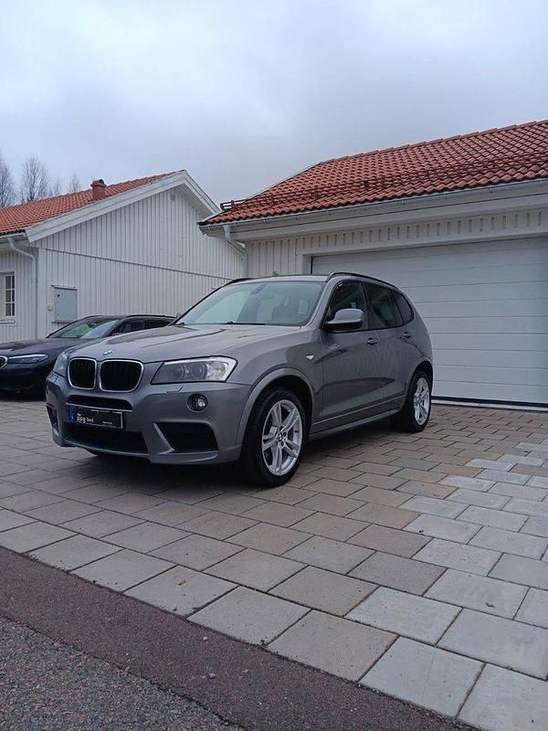 Grå Begagnad 2012 BMW X3 M Sport SUV | 119 000 kr (Marknadspris) - Bild 1/4
