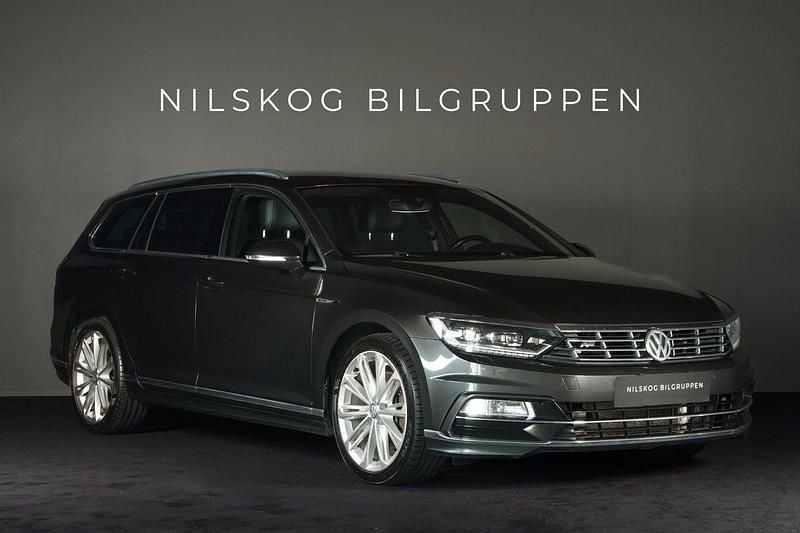 Mörkgrå Begagnad 2017 VW Passat SE Kombi | 289 900 kr - Bild 1/4