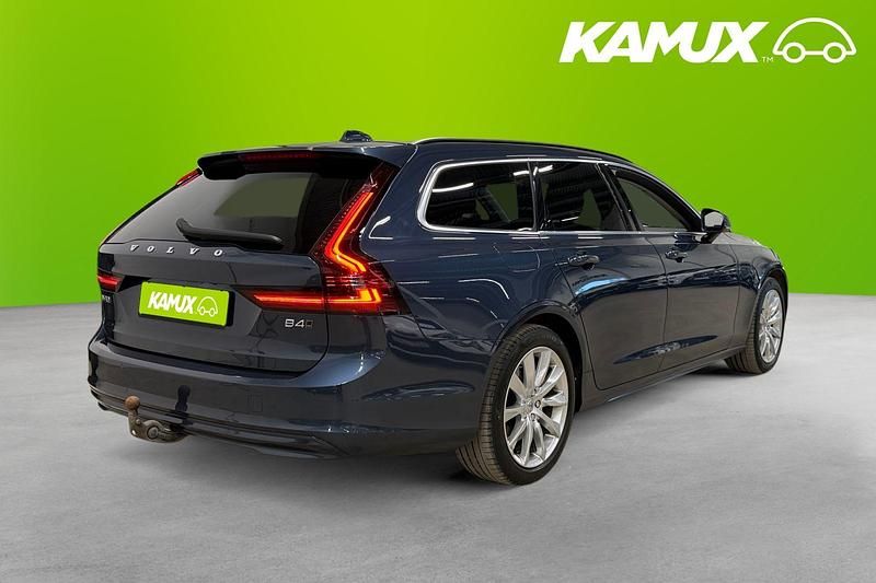 Begagnad Volvo V90 2022 Blå Kombi