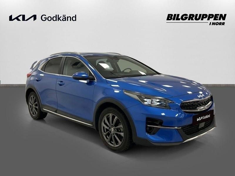 Begagnad Kia XCeed Advance 141 HK (103 kW) 2022 Blå SUV