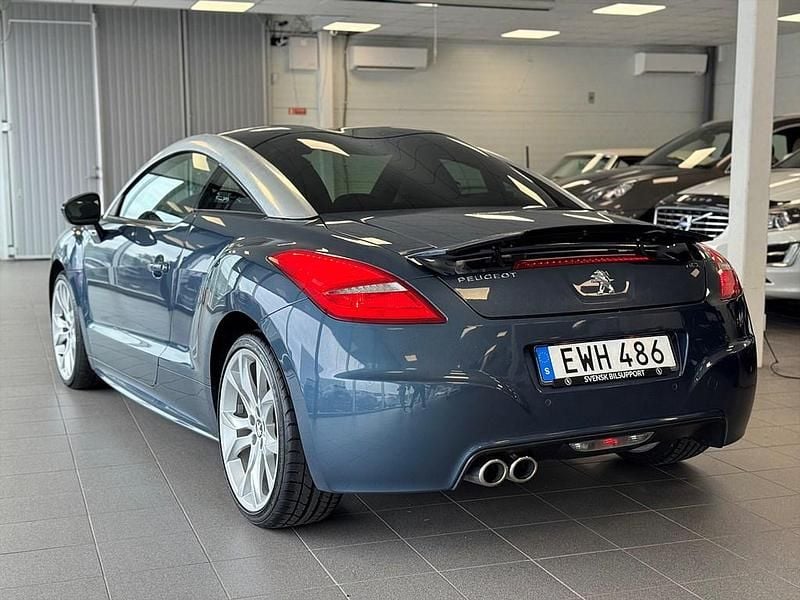Begagnad Peugeot RCZ 203 HK (149 kW) 2012 Blå Sportkupé