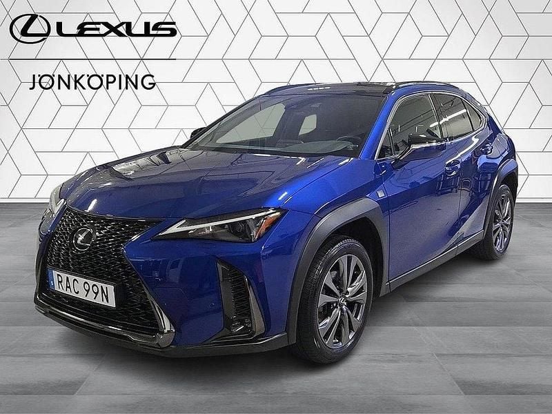 Blå Begagnad 2022 Lexus UX 250h Sport Design Packet SUV | 319 900 kr (Lite dyr) - Bild 1/4