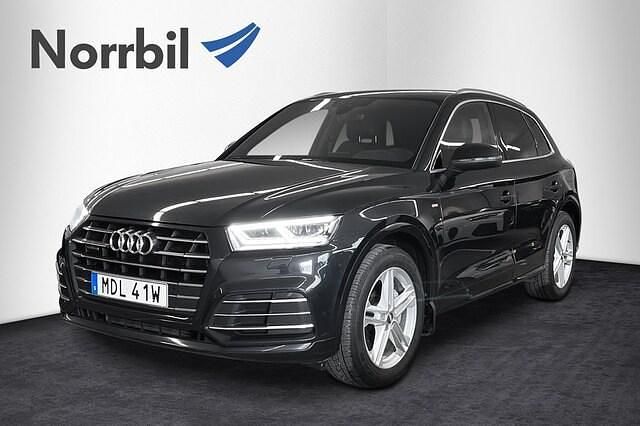 Begagnad Audi Q5 Competition 252 HK (185 kW) 2020 Månskensblå metallic SUV