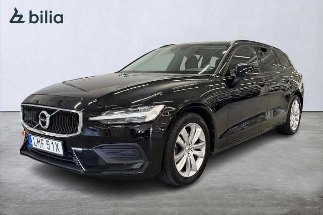 Svart Begagnad 2019 Volvo V60 Momentum Kombi | 184 900 kr (Bra pris) - Bild 1/4