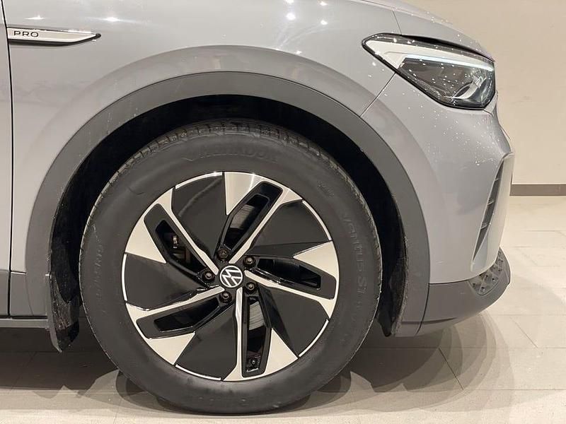 Begagnad VW ID.4 Pro Performance 150 kW (204 HK) 2022 Moonstone grey SUV