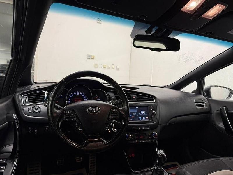 Begagnad Kia Ceed Sportswagon GT-Line 136 HK (100 kW) 2017 Grå Kombi