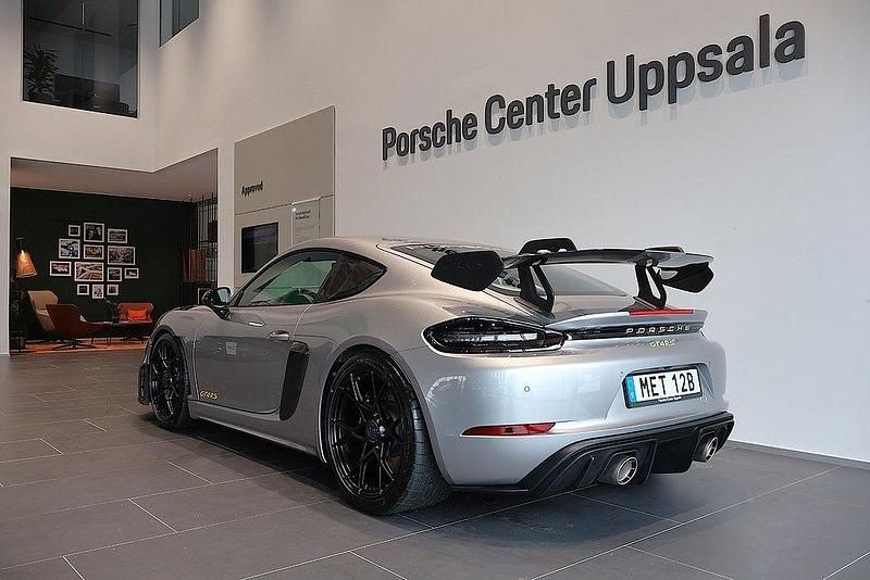 Ny Porsche 718 Cayman GT4 501 HK (368 kW) 2025 Silver Sportkupé