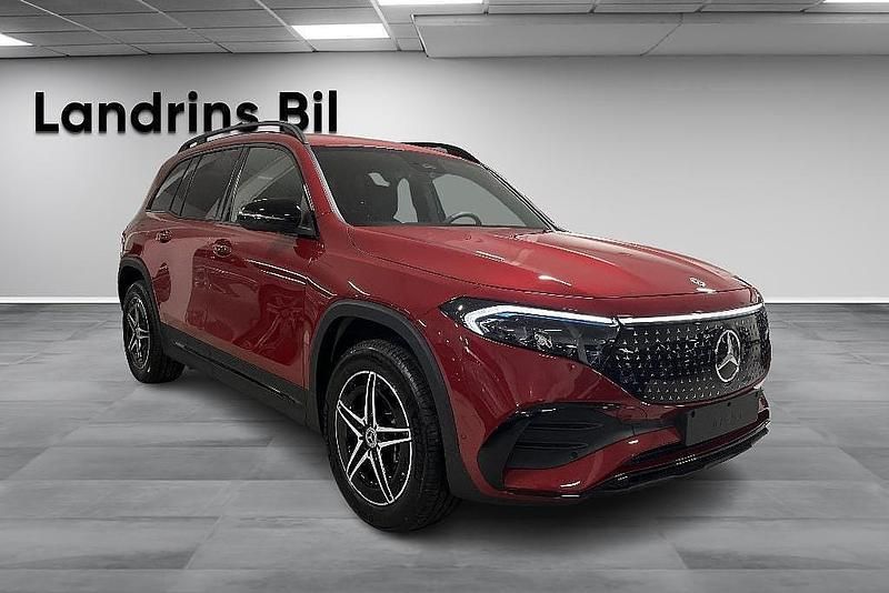 Ny Mercedes EQB300 AMG line 167 kW (228 HK) 2025 SUV