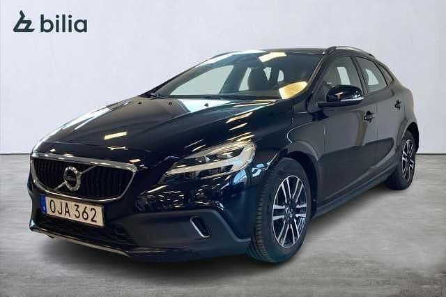 Begagnad 2017 Volvo V40 | 134 900 kr (Dyr) - Bild 1/3