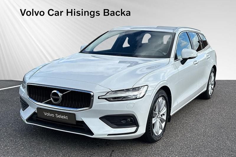 Vit Begagnad 2020 Volvo V60 Momentum Kombi | 294 900 kr (Bra pris) - Bild 1/3
