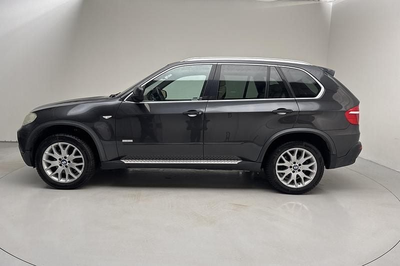 Begagnad BMW X5 286 HK (210 kW) 2010 Grå SUV