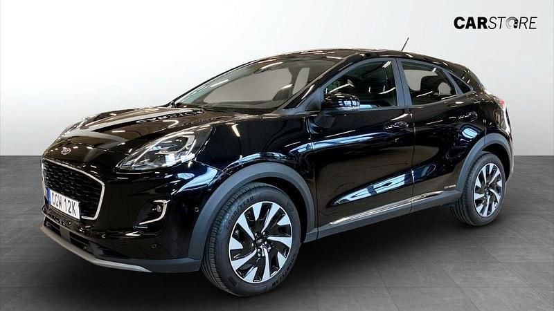 Svart Begagnad 2022 Ford Puma Titanium SUV | 199 900 kr (Marknadspris) - Bild 1/4