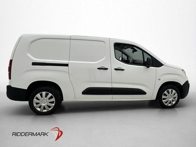 Begagnad Citroën Berlingo 131 HK (96 kW) 2021 Vit Minibuss