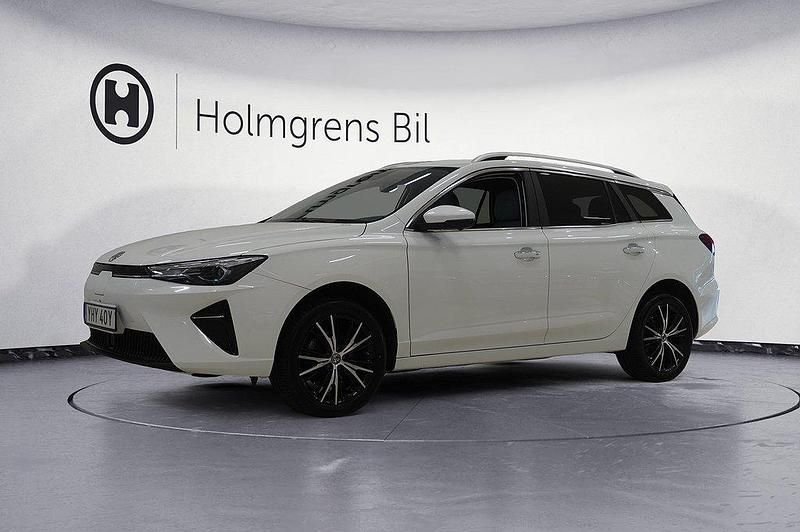 Vit Begagnad 2022 MG MG5 EV Luxury Kombi | 214 900 kr (Marknadspris) - Bild 1/4