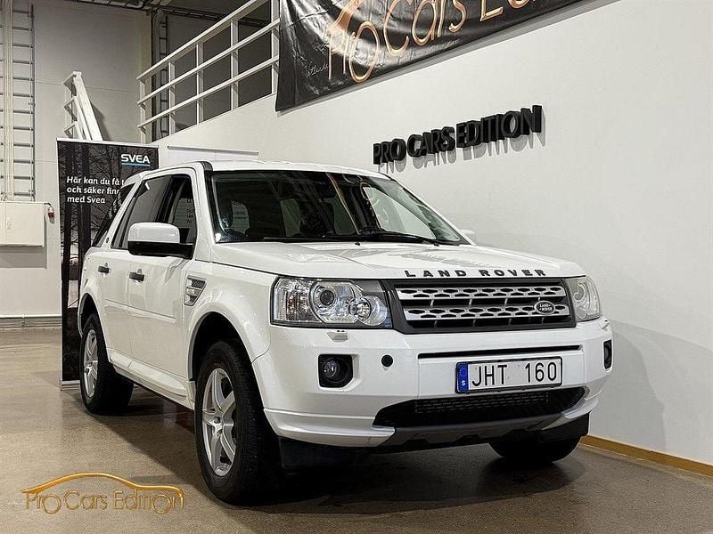 Vit (vit metallic) Begagnad 2010 Land Rover Freelander 2 SUV | 99 500 kr - Bild 1/4