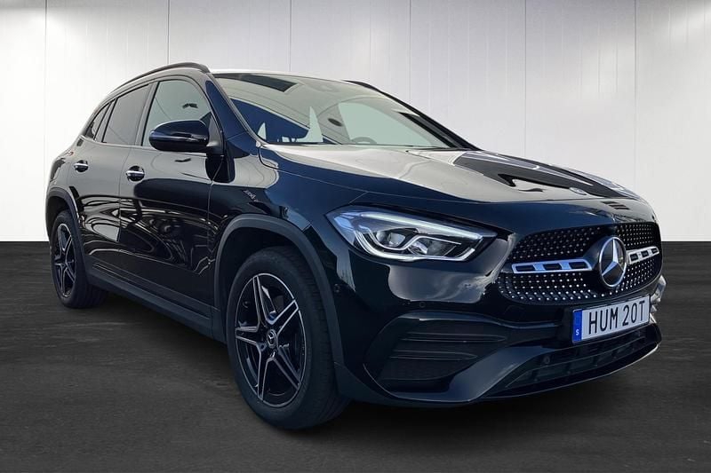 Begagnad Mercedes GLA250 AMG 218 HK (160 kW) 2023 Svart SUV