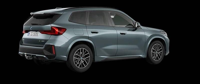 Begagnad BMW X1 Shadowline 245 HK (180 kW) 2000 Cape york green metallic SUV