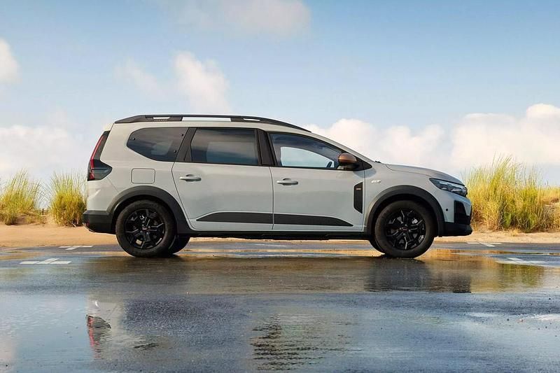 Ny Dacia Jogger Extreme 110 HK (80 kW) 2026 Minibuss