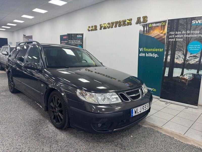 Svart Begagnad 2005 Saab 9-5 Aero Kombi | 19 900 kr (Marknadspris) - Bild 1/4