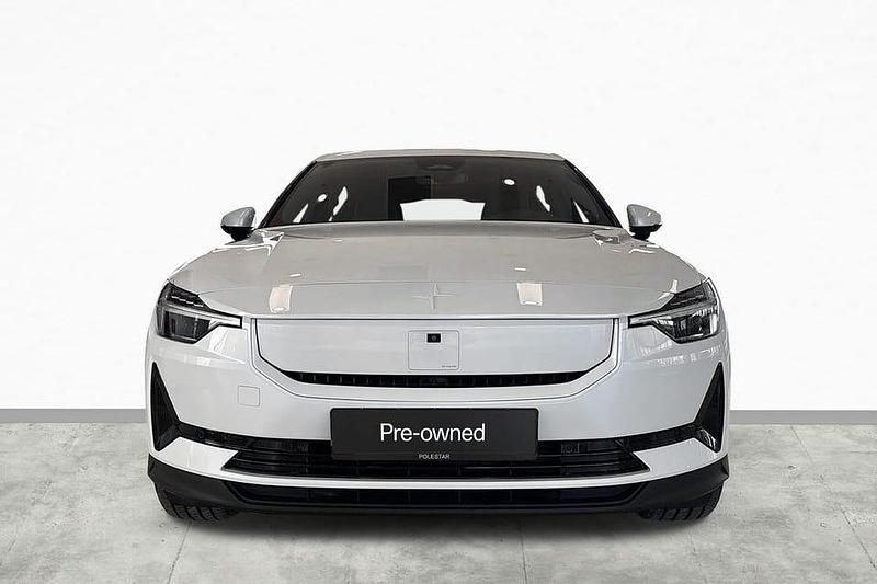 Begagnad Polestar 2 Long Range Single Motor 222 kW (303 HK) 2023 Vit Halvkombi