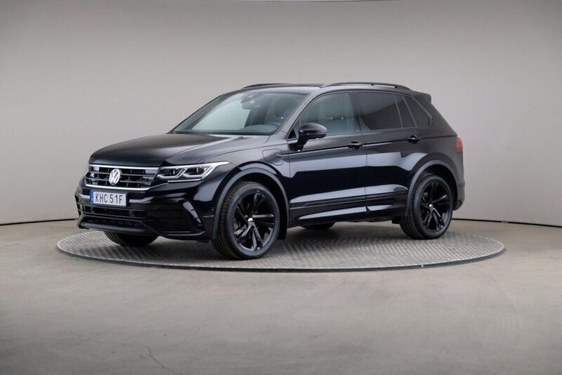 Svart Begagnad 2022 VW Tiguan R-line SUV | 329 000 kr (Bra pris) - Bild 1/4