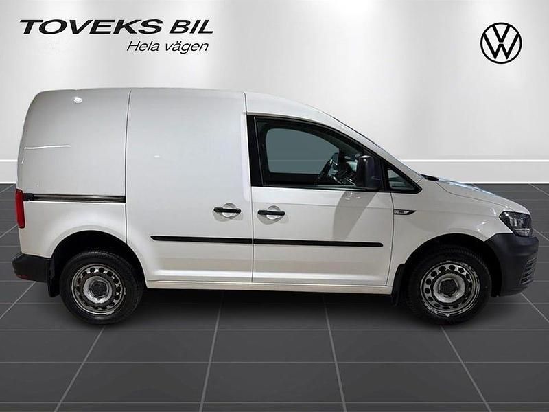 Begagnad VW Caddy 122 HK (89 kW) 2017 Vit (candyvit) Minibuss