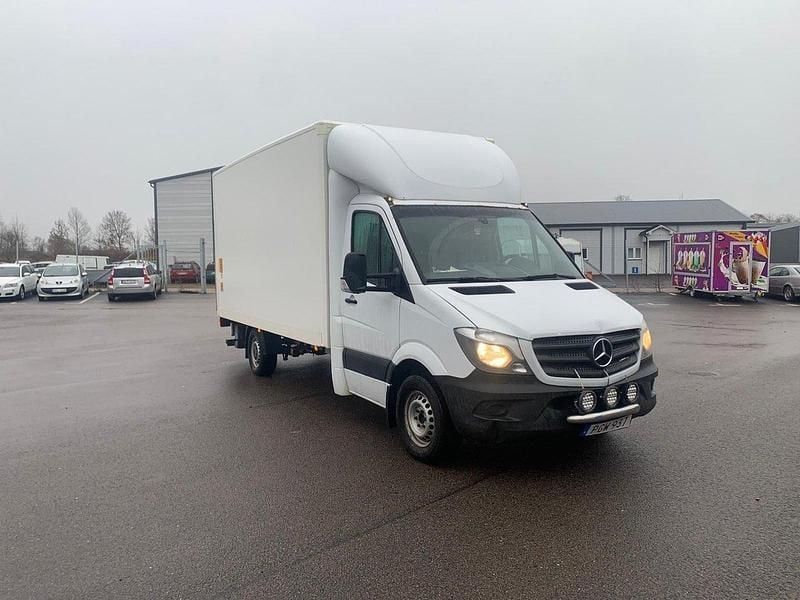 Vit Begagnad 2017 Mercedes Sprinter Van | 109 900 kr (Dyr) - Bild 1/4