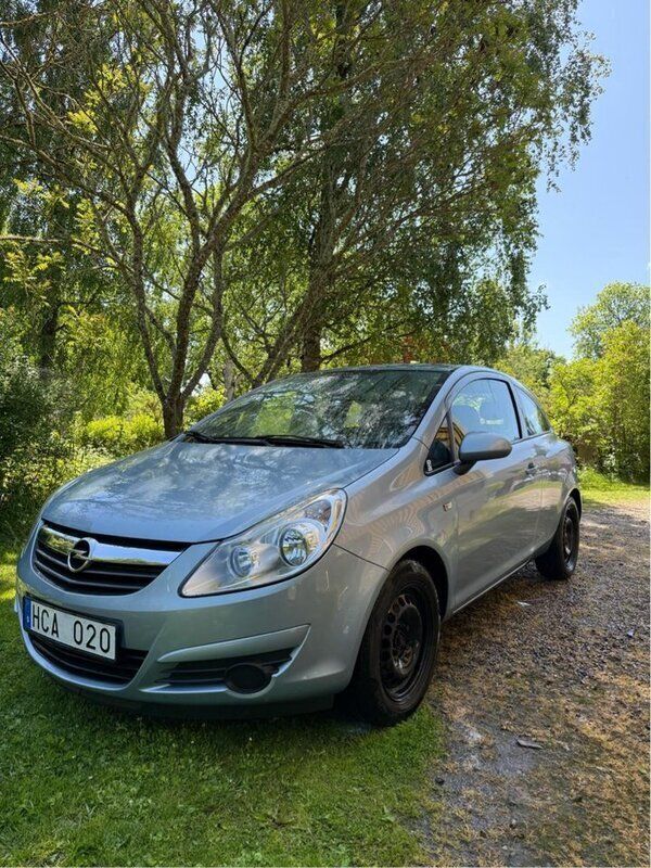 Blå Begagnad 2008 Opel Corsa Halvkombi | 19 000 kr (Bra pris) - Bild 1/4