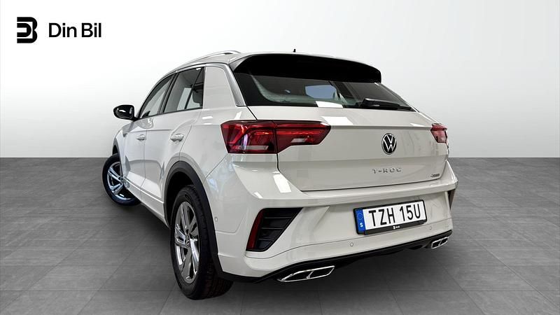 Begagnad VW T-Roc R-line 150 HK (110 kW) 2024 Ljusgrå SUV