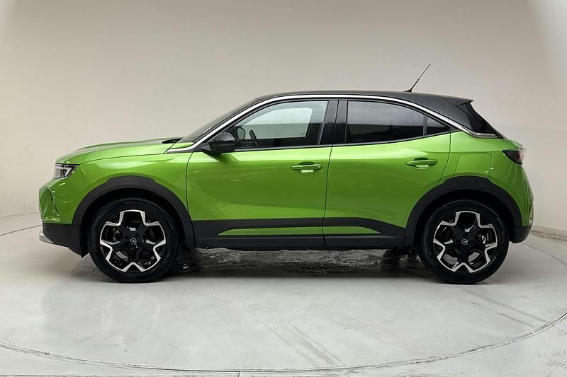 Begagnad Opel Mokka-e Ultimate 100 kW (136 HK) 2022 Grön SUV